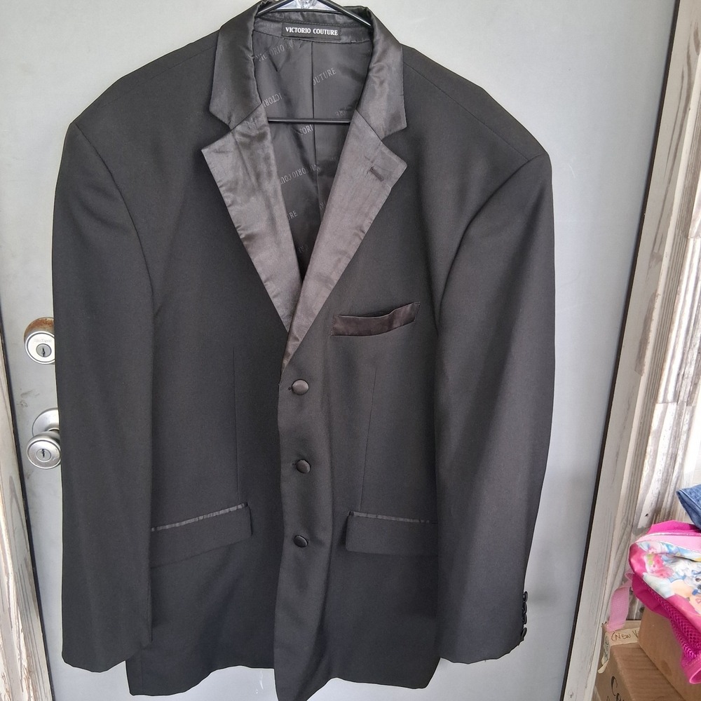 Tuxedo Jacket Black Satin Lapels 50R EUC
